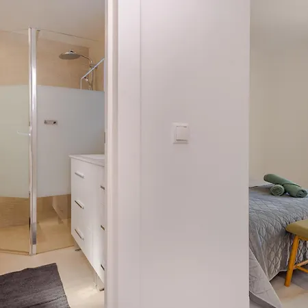 アパート Modern Centre *